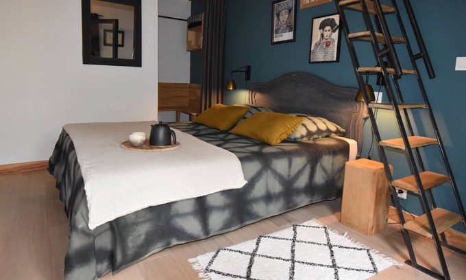 Thaire Casa | Caza2 Indigo House 1 to 5 people 10min from the Sea Chatelaillon-Plage and La Rochelle