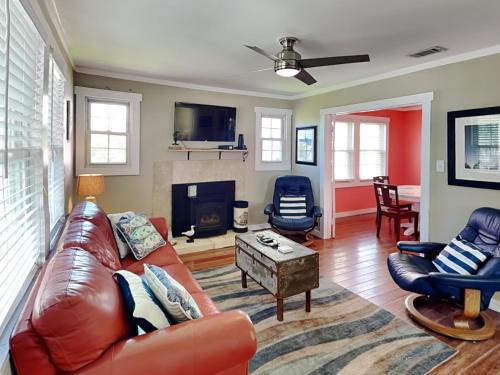 North Carolina Coast Casa | CB Sunshine Cottage