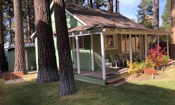 South Lake Tahoe Cabina | Cedar Cabin Lake Tahoe - Distancia caminando al lago y al pueblo celestial