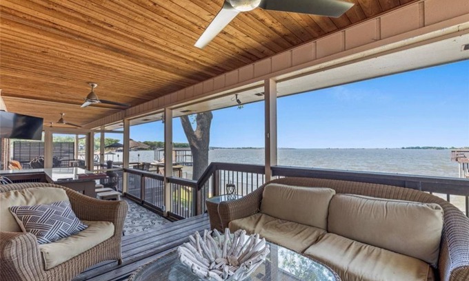 Seven Points Casa | Cedar Creek Serentity Shores Lake house