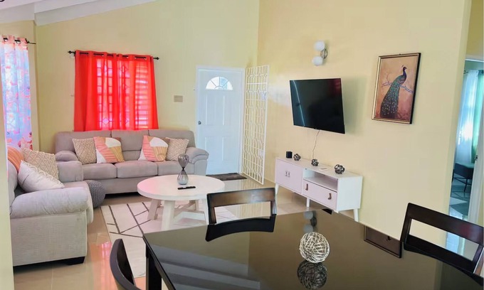 Mammee Bay Estates Casa | Cedar Cres Oasis