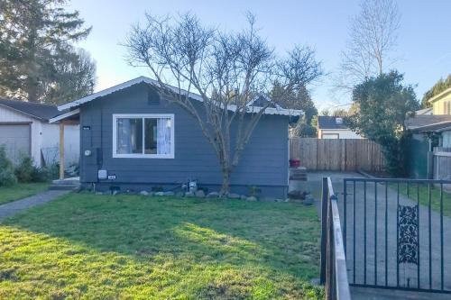 Cutten Casa | Cedar Street Cottage