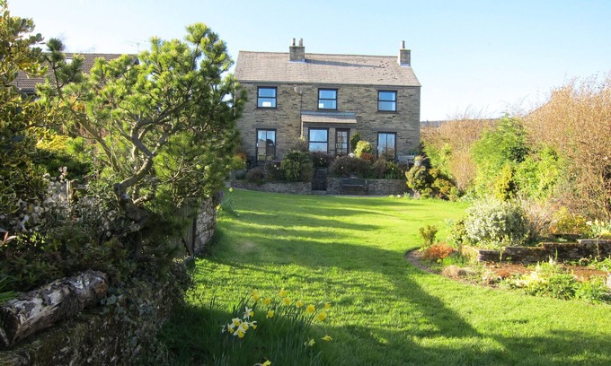Reeth Cabaña | Cedarcroft Cottage Reeth, ubicado en dos acres de jardín, río, estanques, vistas increíbles