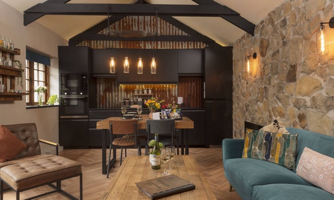 Carnhell Green Cabaña | Celebrating the unique, whilst being inspired by its traditional roots, this former farm dairy shed