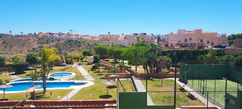 Vélez-Málaga Casa | Celestina Apartment, piscinas, Parking gratis, a 5 min de Torre del Mar