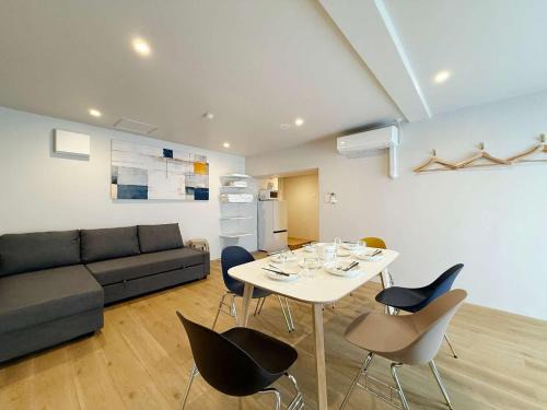Hiroshima City Centre Apartamento | Celine Kanayama by b hotel - Vibrant 1BR Downtown Shopping & Dining Nearby 11