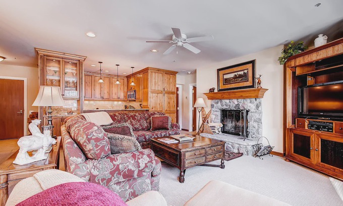 Beaver Creek Apartamento | Centennial 2 Bedroom Condo Unit no. 18