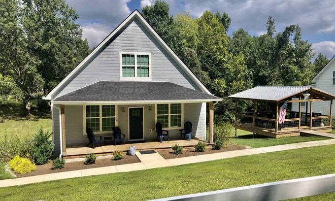 Smithville Casa | Centro Hill Lake Cottage Four Seasons Dr.