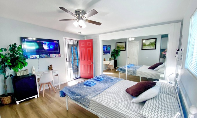 Beverly Green Cama Y Desayuno | Center Vegas Casita Bedroom 4