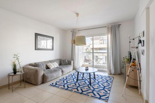 Larnaca City Centre Apartamento | Center, Walking to the Beach