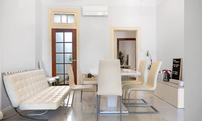 Kings Cross Casa | Central 4 BDRM Terrace with Office