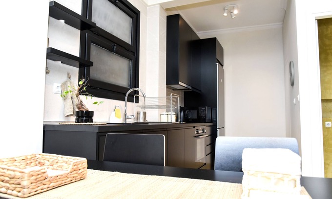 Exarhia Apartamento | Central apartment at Echarxia 2 beds for 4 pers