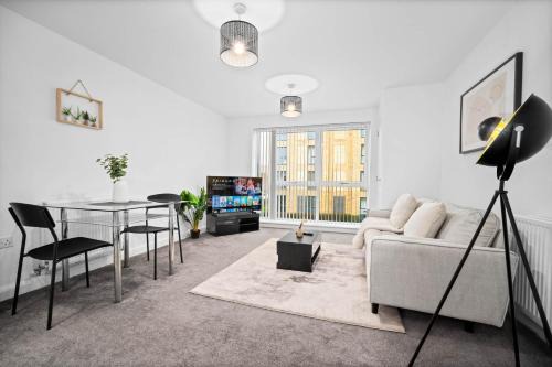 Bordesley Apartamento | Central Apartment - Gated Access - Secure Parking 16SL