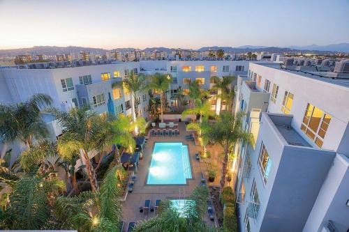 Mid-Wilshire Apartamento | Central Apartment