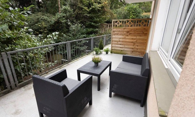 Duisburg City Center Apartamento | Central apartment with Terrace and a free parking