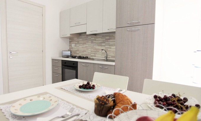 Crotone Cama Y Desayuno | Central Apartments