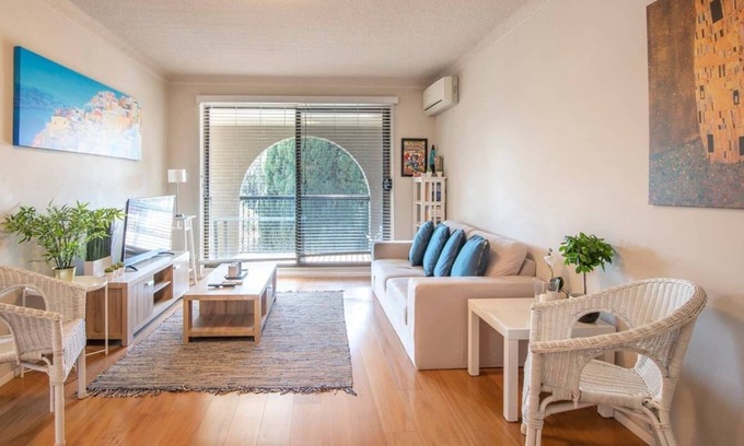 Arncliffe Apartamento | Central Arncliffe Abode with Spacious Terrace