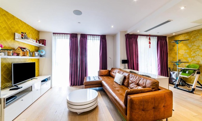 Sands End Apartamento | Central Ave Stunning Two Bedrooms Apt in a Secure Riverside Development