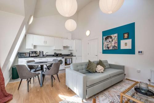 Cathedral Quarter Apartamento | Central Belfast Apartments - The Cathedral Loft