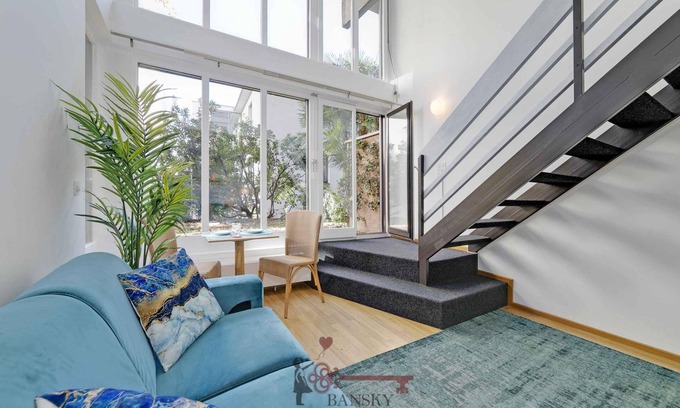 Lugano Apartamento | Central Bright Apartment on two Floors Turquoise