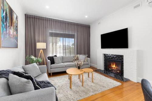 Mount Gambier Casa | Central Character Mount Gambier Home