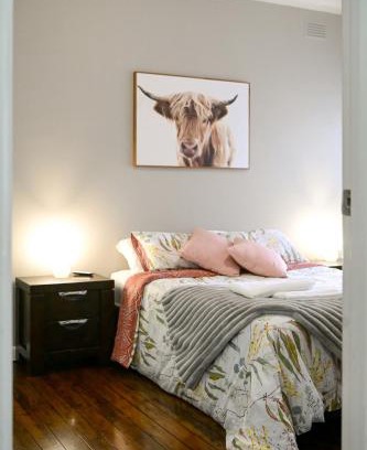 Albury Casa | Central Charm
