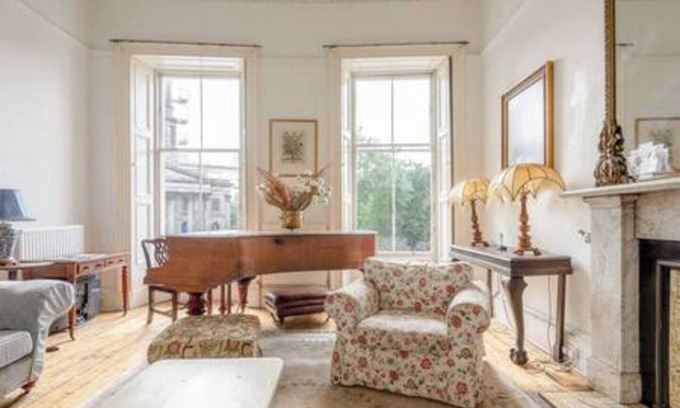 Bonnington Casa | Central Claremont Townhouse