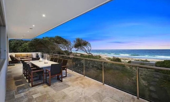 Noraville Casa | Central Coast Beach House