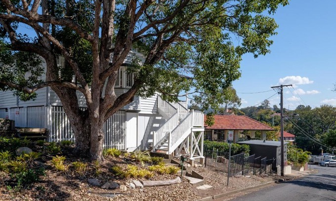 Toowong Casa | Central Cottage