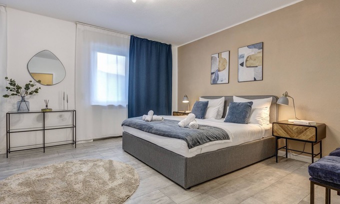 Mainz-Bingen Apartamento | Central design apartment near the shore - 105 sqm - Parking - Kitchen - Netflix
