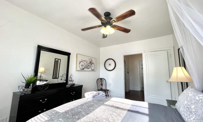 St. Louis Apartamento | (53. 2S) ¡Joya del centro de Saint Louis!