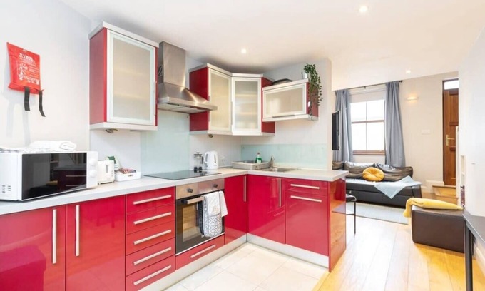 Portobello Casa | Central Location 2 Bedroom 2 Bathroom Fast WIFI
