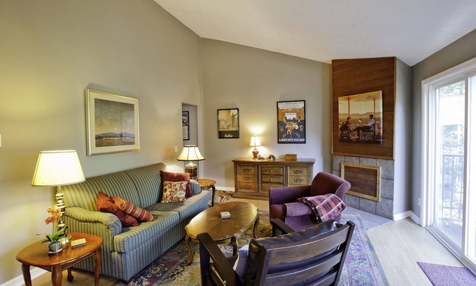 Corbett - Terwilliger - Lair Hill Apartamento | 24 centrales, Lofty vistas de árbol