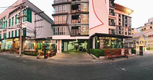 Phlabphla Apartamento | Central Mansion