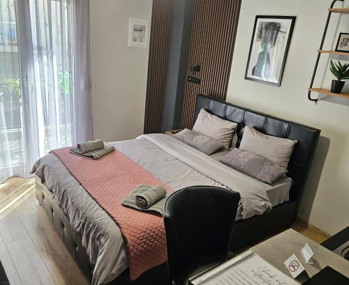 Serres Apartamento | central modern apartment 3A