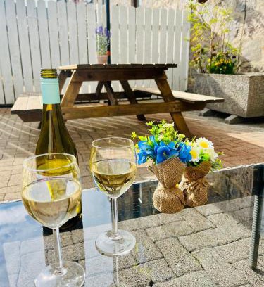 Central Aberdeen Apartamento | Central, Modern Apartment - Private Terrace - Dog Friendly