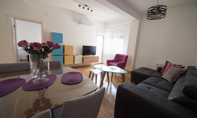 Arandelovac Apartamento | Central Park Lux