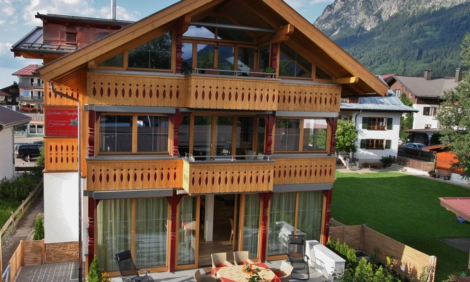 Oberstdorf Apartamento | Céntrico, ubicación tranquila, confort de 5 estrellas, balcón orientado al sur, verano: tren de montaña incl.