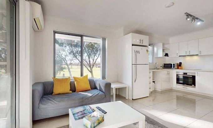 Rockingham Apartamento | Central Rockingham Escape 2BR 2BA Parking
