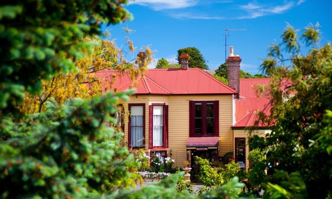 Daylesford Hotel | Central Springs Inn