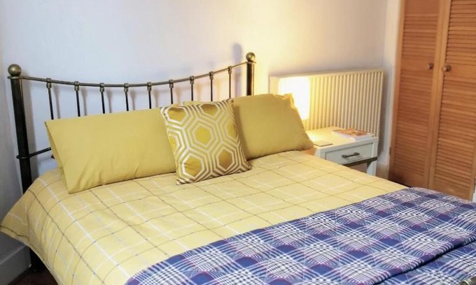 Stockbridge Casa | Victoria's flat in tradicional victorian building Central-Edinburgh - family home