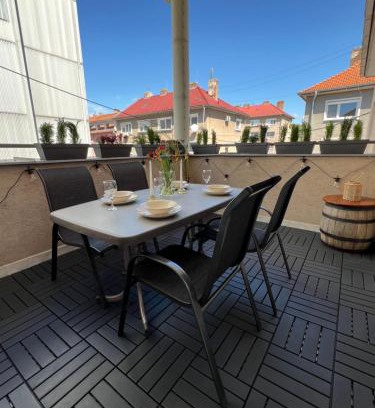 Nove Zamky Apartamento | Central Terrace Apartment