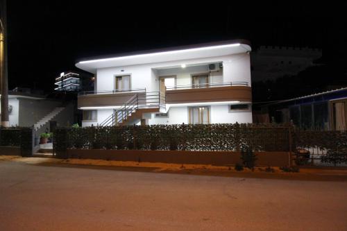 Ksamil Apartamento | Central Villa Shameti