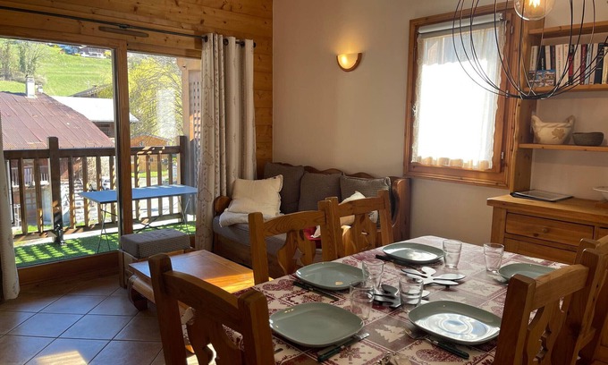 Samoens Apartamento | Apartamento cómodo en el centro del pueblo, cerca del ski-bus, mascotas aceptadas