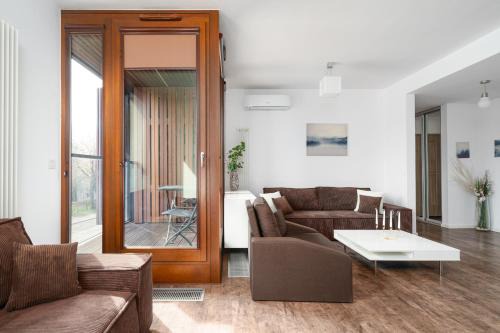 Centrum Apartamento | Central Warsaw Apartment - Great Location - One Bedroom Apartment - Kolejowa
