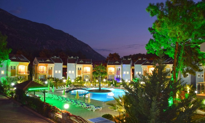 Hisaronu Hotel | Céntrico apartamento de 2 dormitorios y 1 baño en el centro de Hisaronu con WIFI GRATUITO
