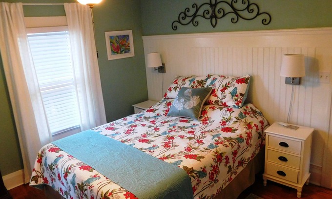 Old Seminole Heights Casa | Céntrico; Busch Gardens Ybor Medical Convenciones deportivas de la USF Hard Rock