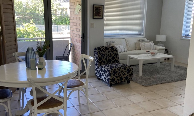 Miami Apartamento | Centrally Located Coastal Getaway – Walk to Beaches, Cafes & More