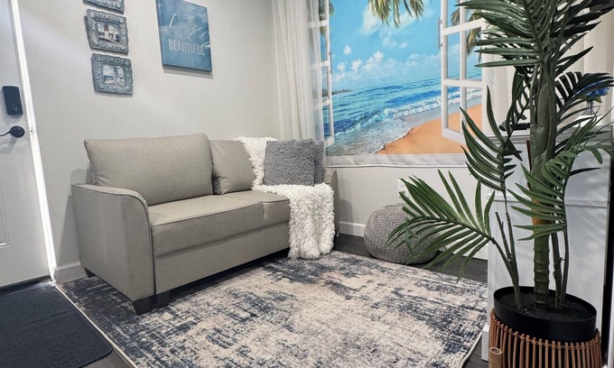 Ocoee Apartamento | Centrally Located Cozy studio with High WiFi speed and AC