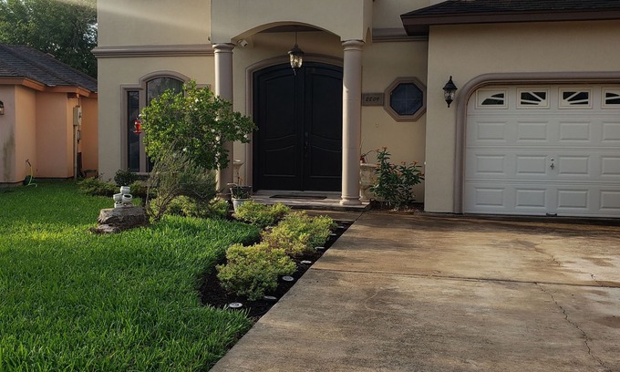Brownsville Casa | Centrally located, delightful home
